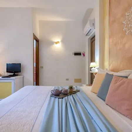 Boutique Sant'andrea & Relais Otel San Pantaleo