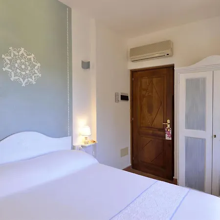 Otel Boutique Sant'andrea & Relais San Pantaleo